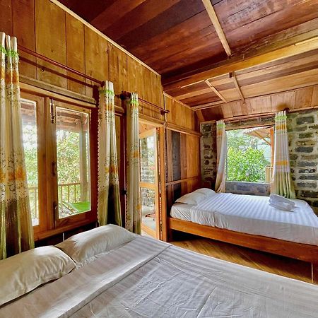 Lava Rock Viet Nam Lodge Anhfly Resort Nam Cat Tien Exterior photo